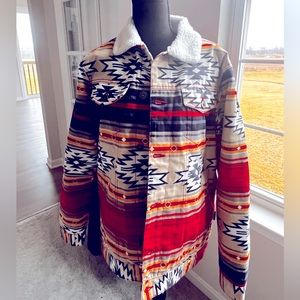 NWT Yellowstone Inspired Aztec Print Sherpa Lined Button Up Denim Jacket